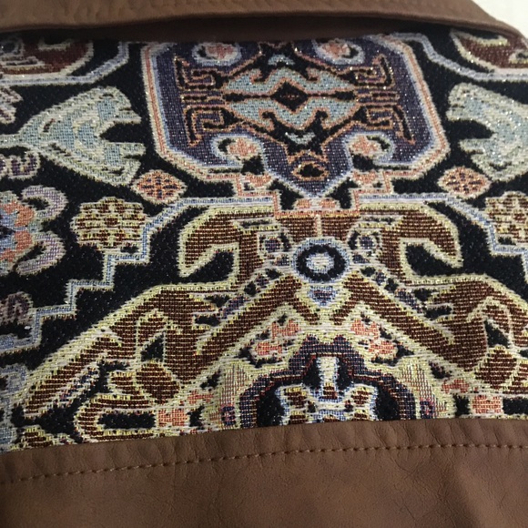 Chico’s Jaket Size 0. - Picture 4 of 4